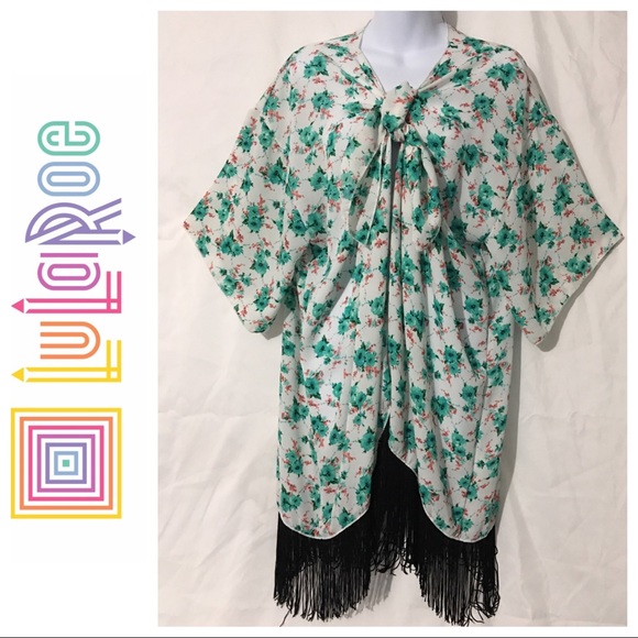 LULAROE MONROE KIMONO - Picture 2 of 8